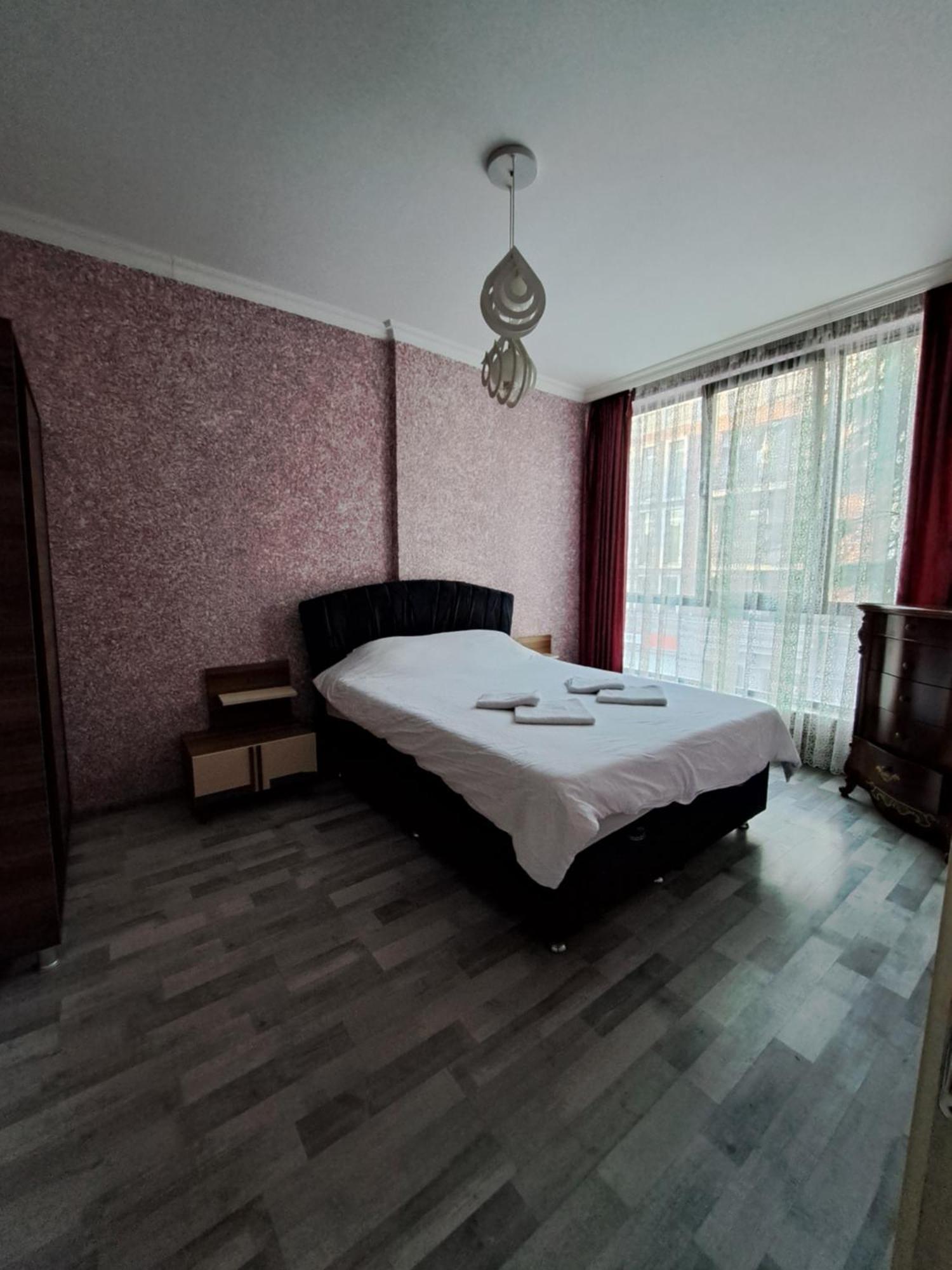 Karvi Hostel & Suites Батумі Екстер'єр фото
